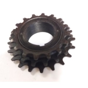 Γρανάζι τριπλό βιδωτό 16-18-20Δ