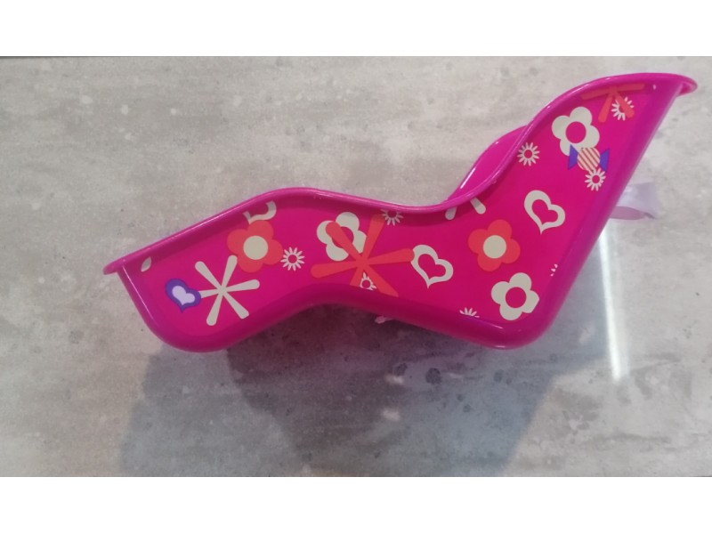 Παιδικό καθισματάκι κούκλας