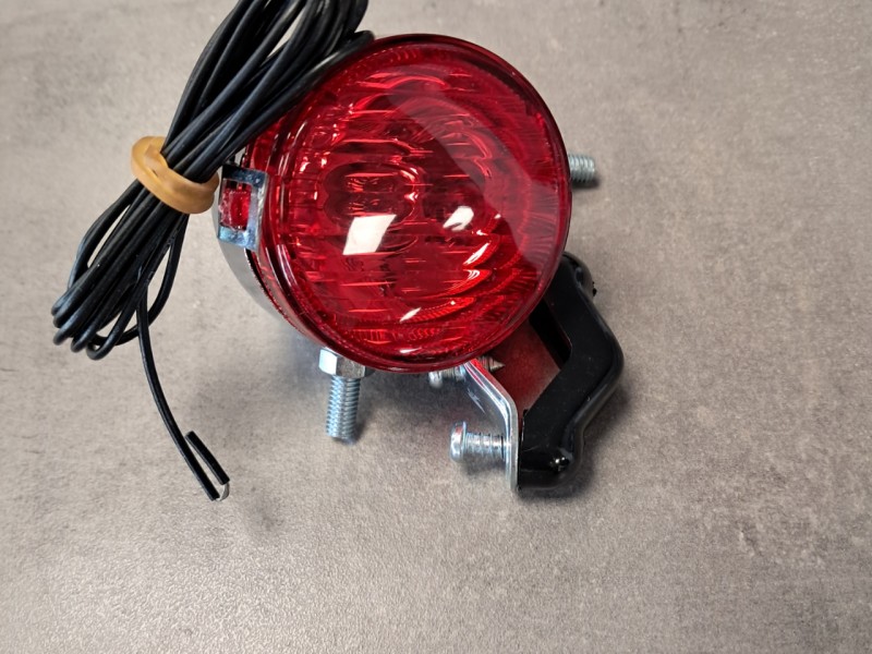 Φανάρι πίσω δυναμού (δαχτυλήθρα)