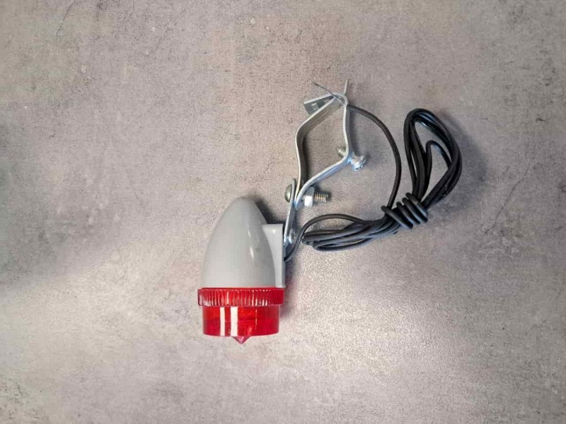 Φανάρι πίσω δυναμού (δαχτυλήθρα)