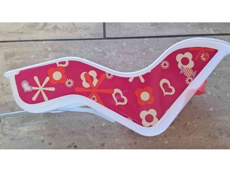 Παιδικό καθισματάκι κούκλας