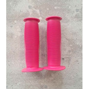 Χειρολαβές παιδικές με γραμμές