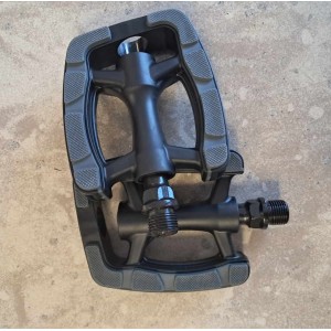 Πετάλια πλαστικά αντιολισθητικά